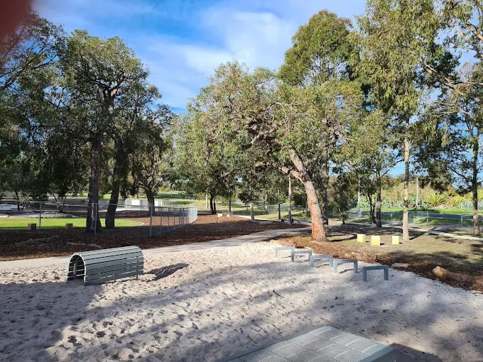 best enclosed dog parks 