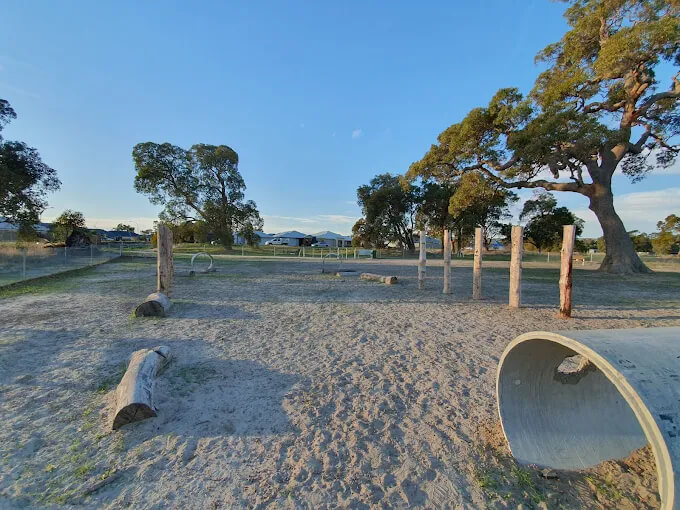 fully fenced dog parks perth