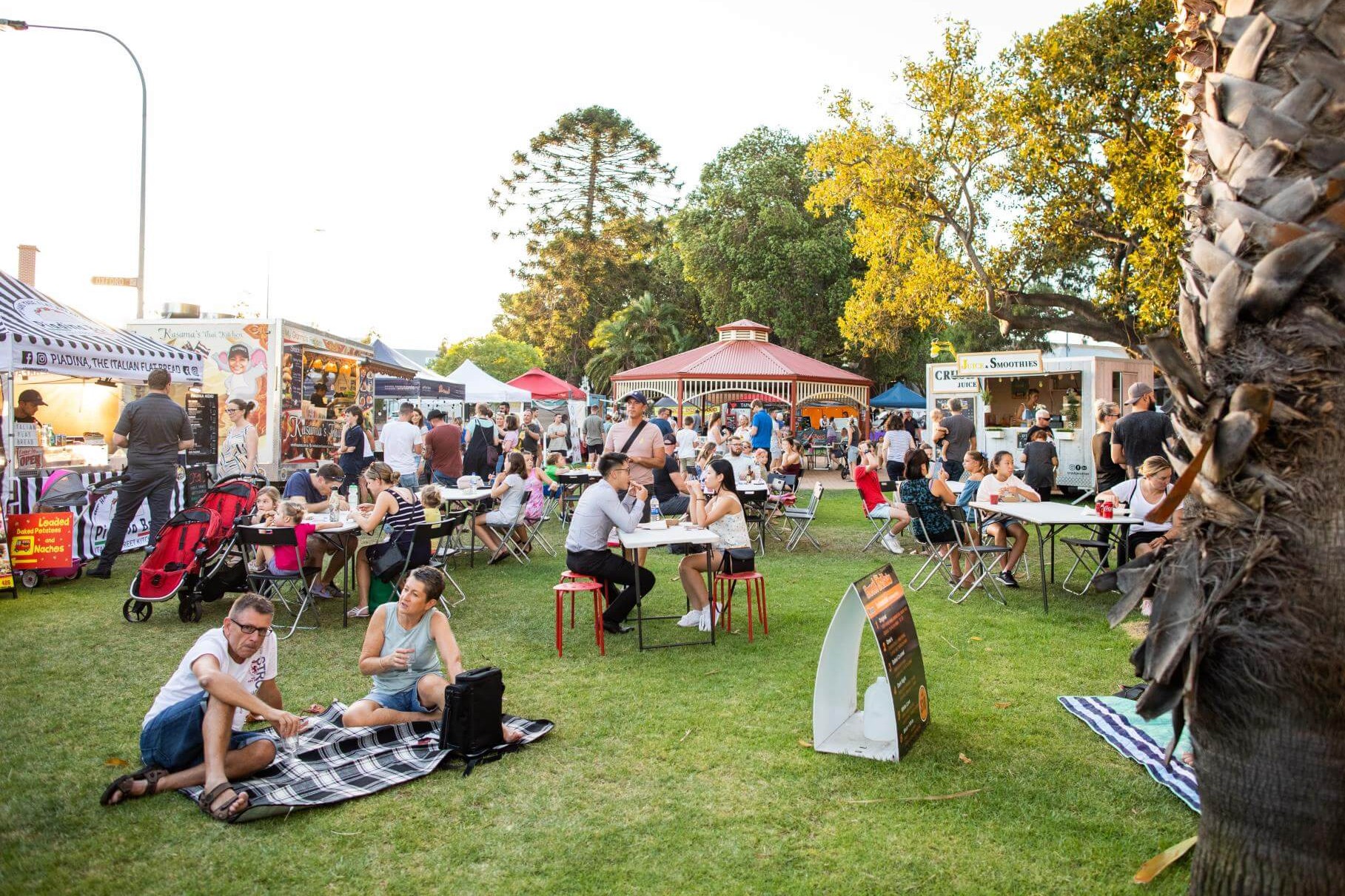 perths best sunday markets mount-hawthorn-hawkers-market